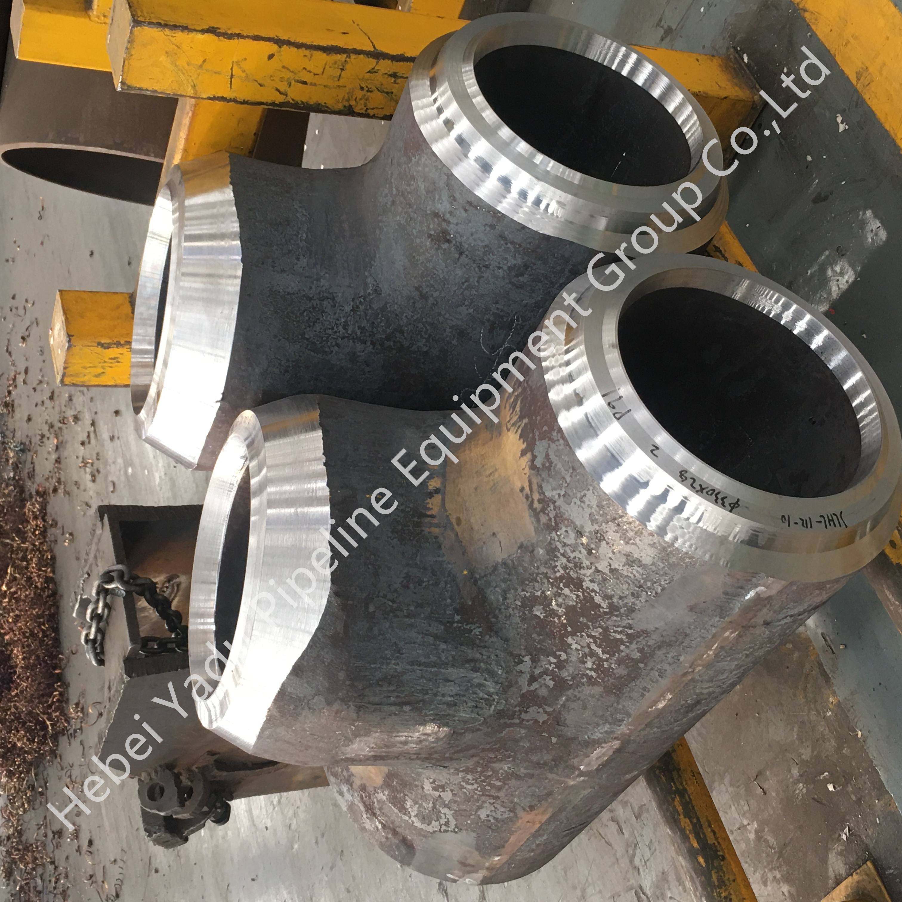 Equal Tee | ASME B16.9 | 12Cr1MoV | Butt Welded Fitting -Yadu High Pressure Pipe Fitting